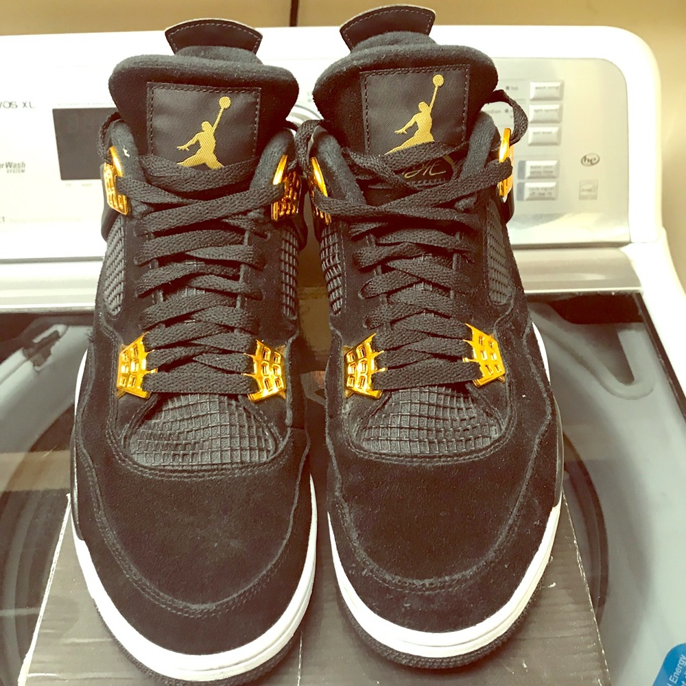 Air Jordan Retro 4 Royalty Size 11 Men’s